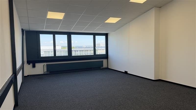 42m² bureau, photo 3 sur 5
