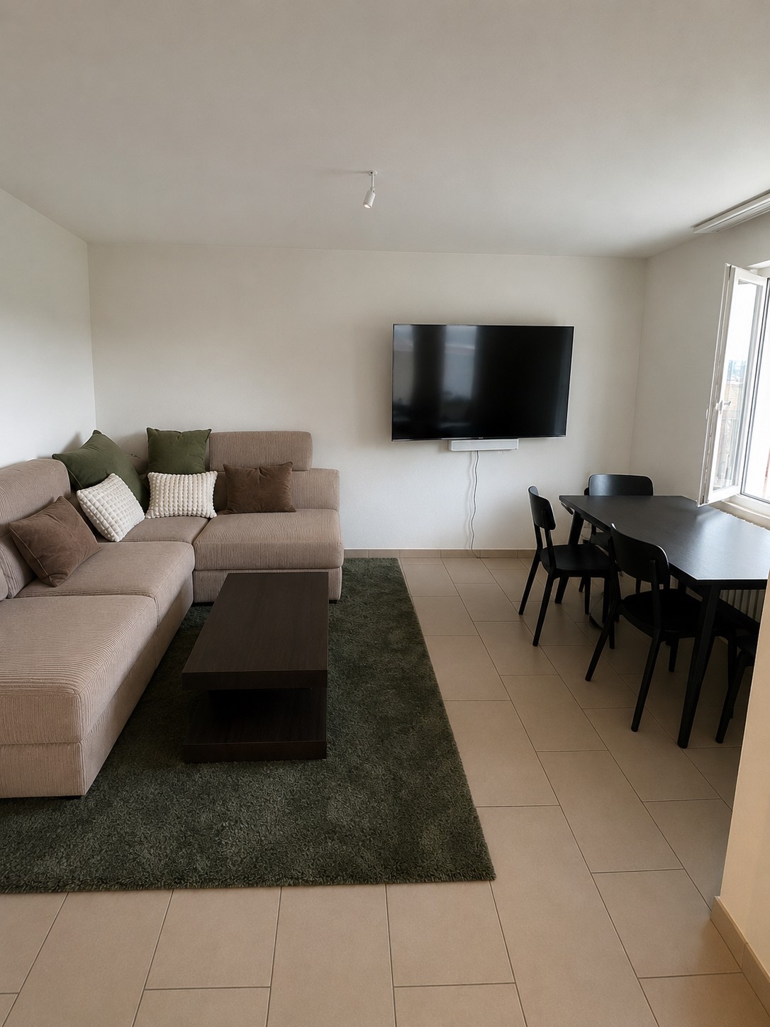Chambre dans une colocation, photo 1 sur 4