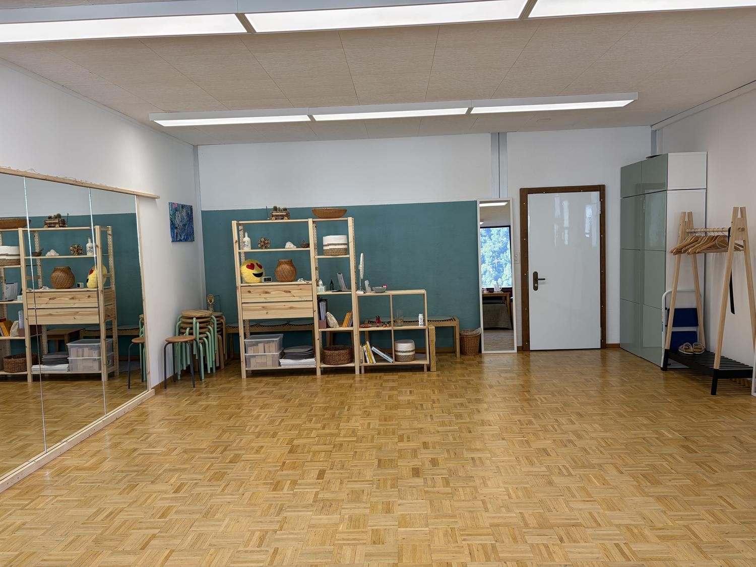 45m² commercial