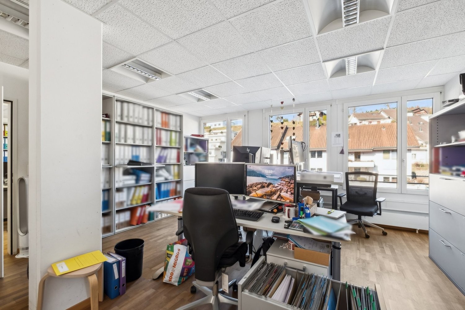 Bureau de 55m², photo 2 sur 3