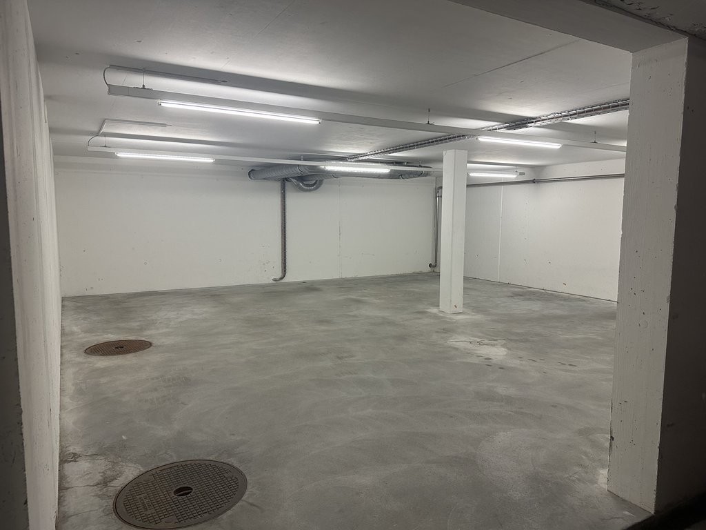 65m² hobby room