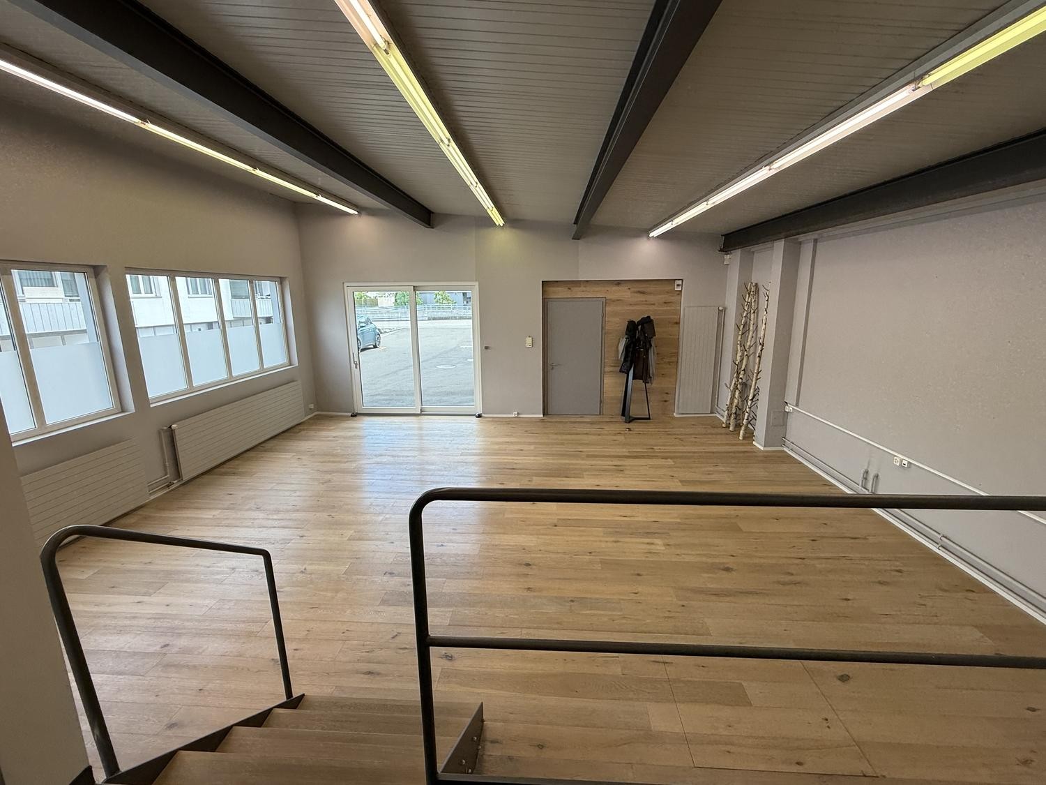 98m² commerciale