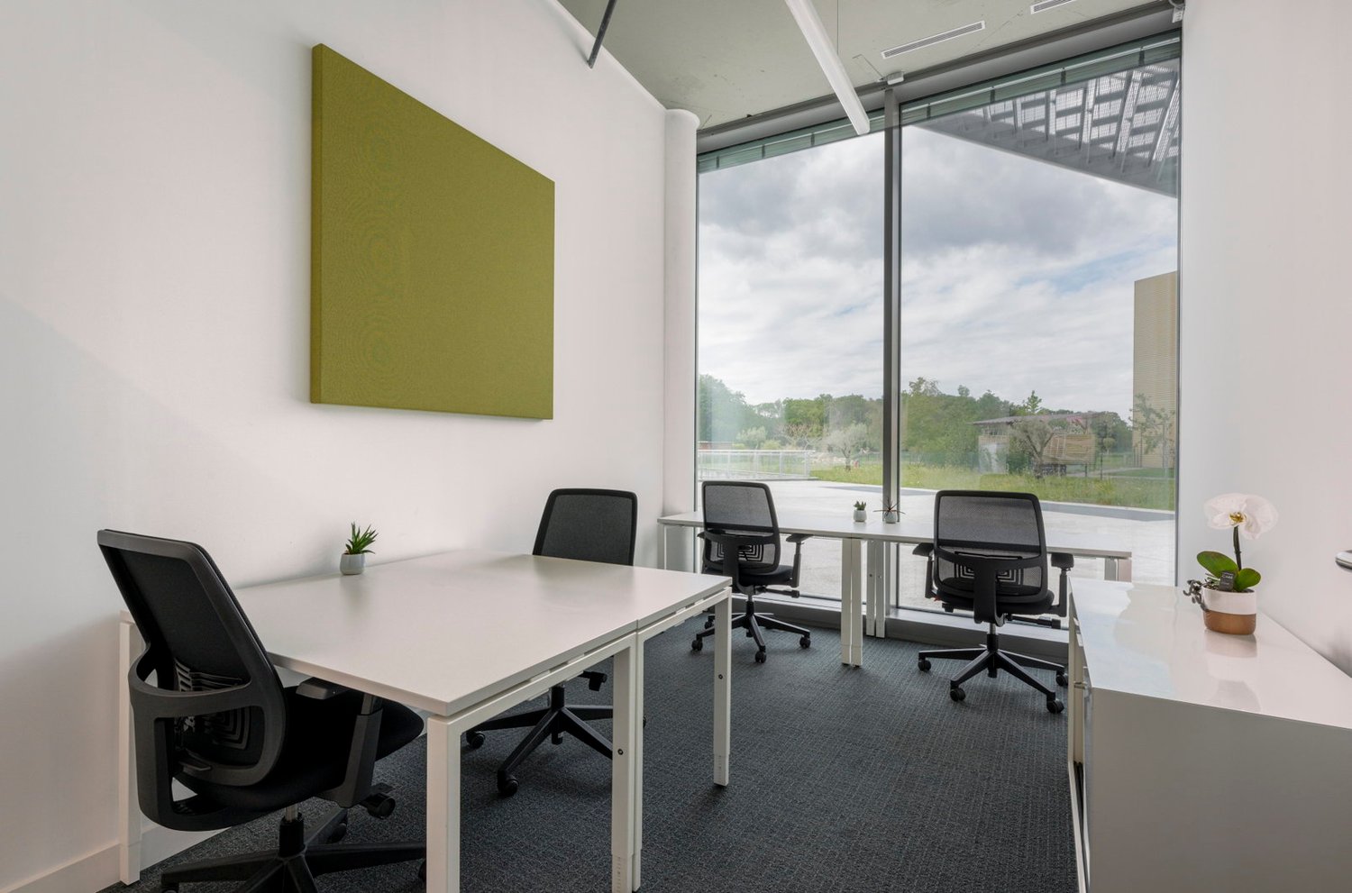Office, photo 2 sur 9