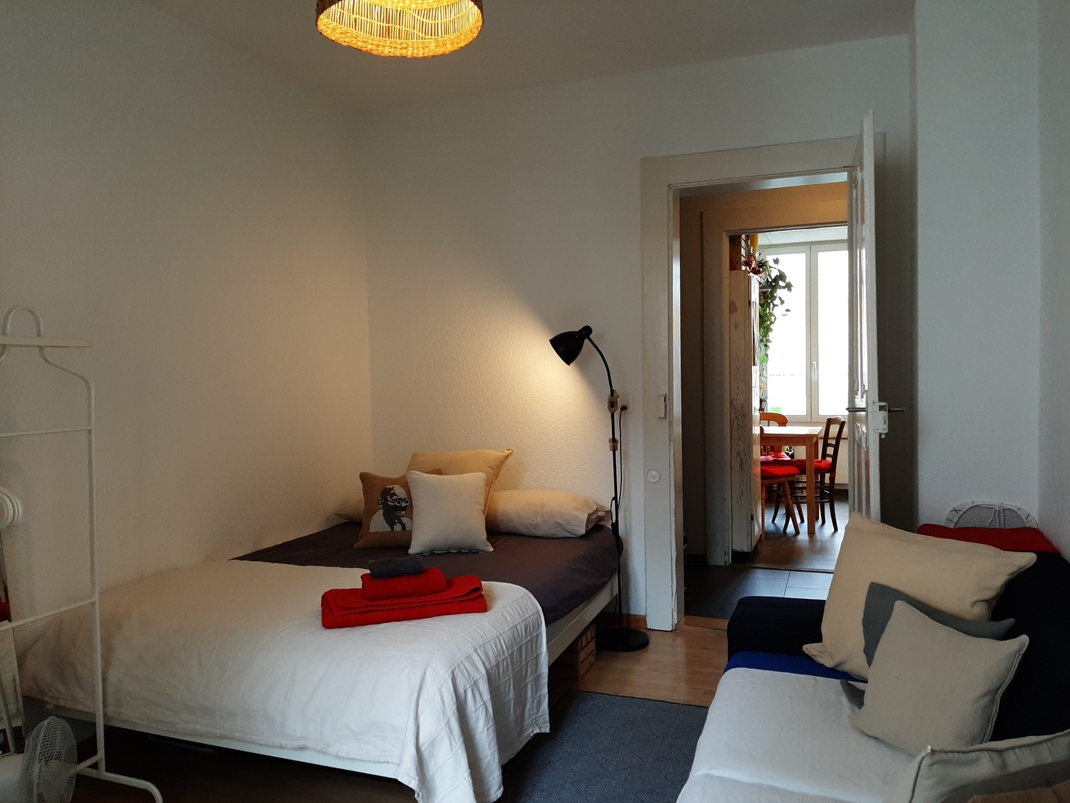 Chambre en colocation, photo 1 sur 9