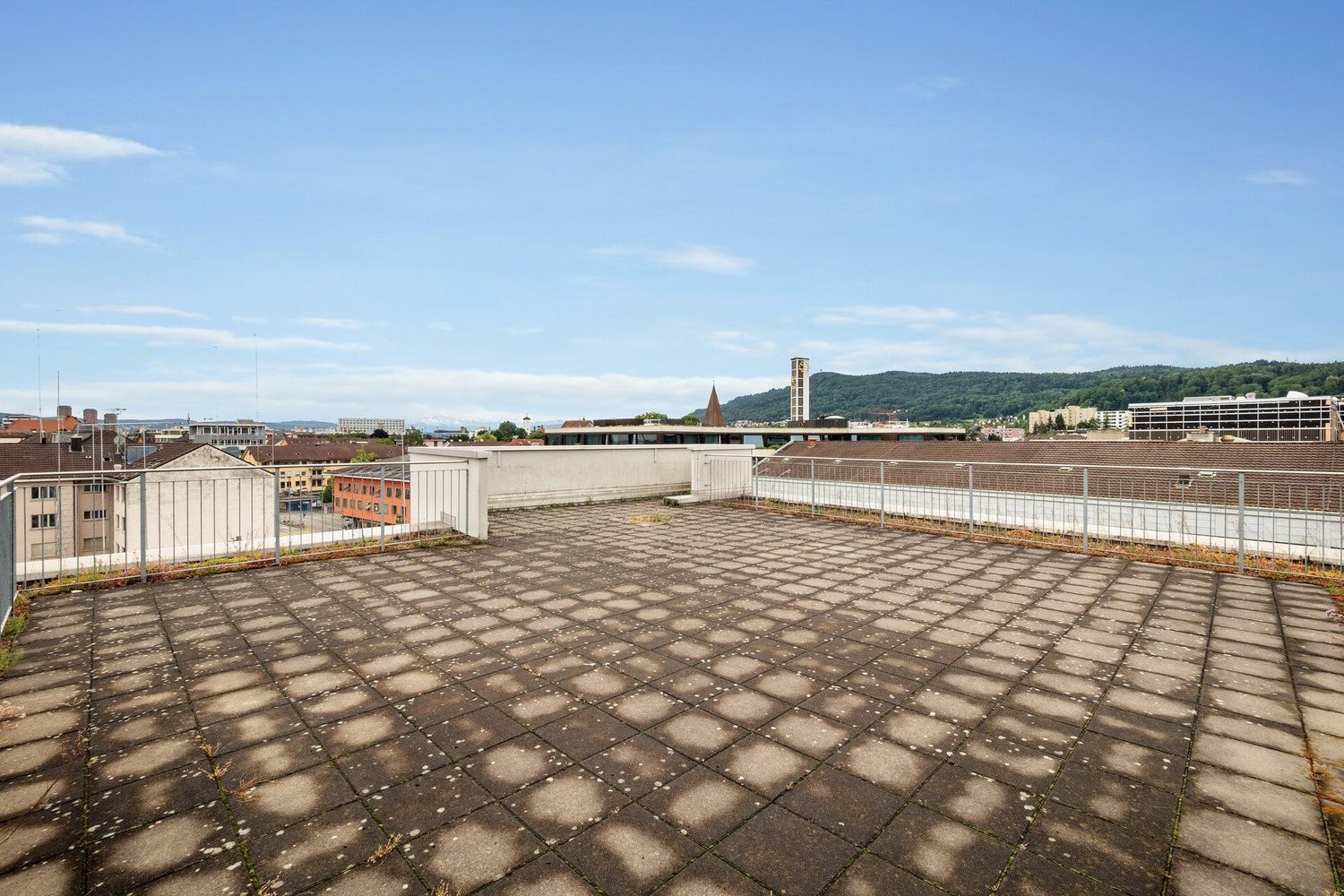 681m² de bureaux