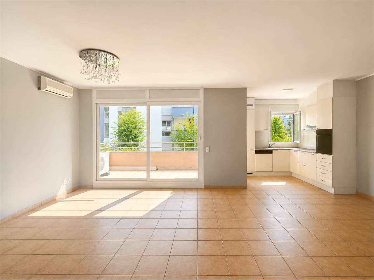 Appartement de 2 ½ pièces, photo 1 sur 7