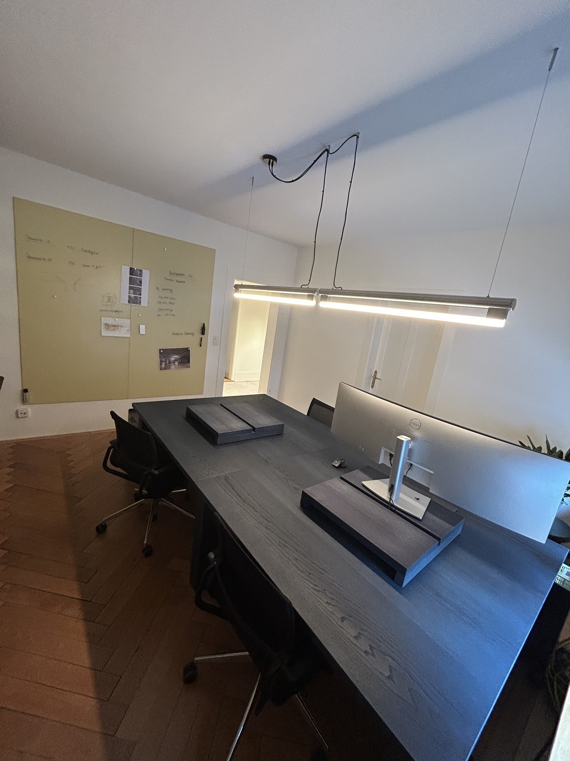 60m² bureau