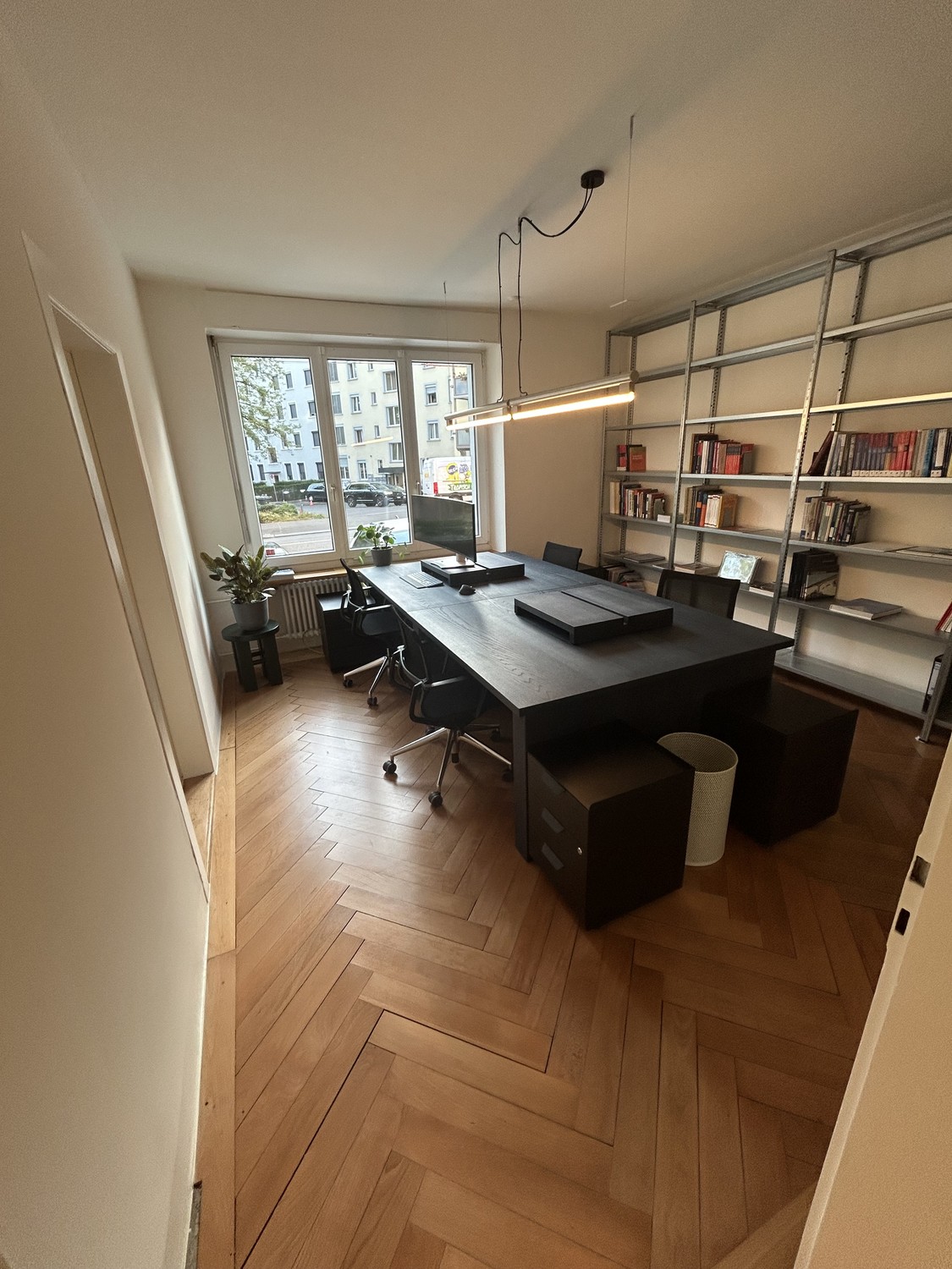 60m² bureau