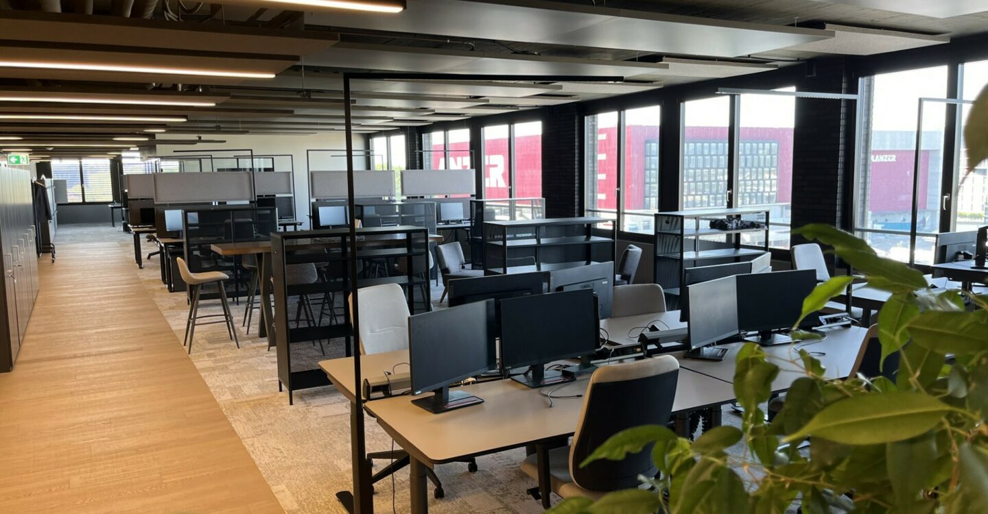 4999m² commercial, photo 9 sur 10