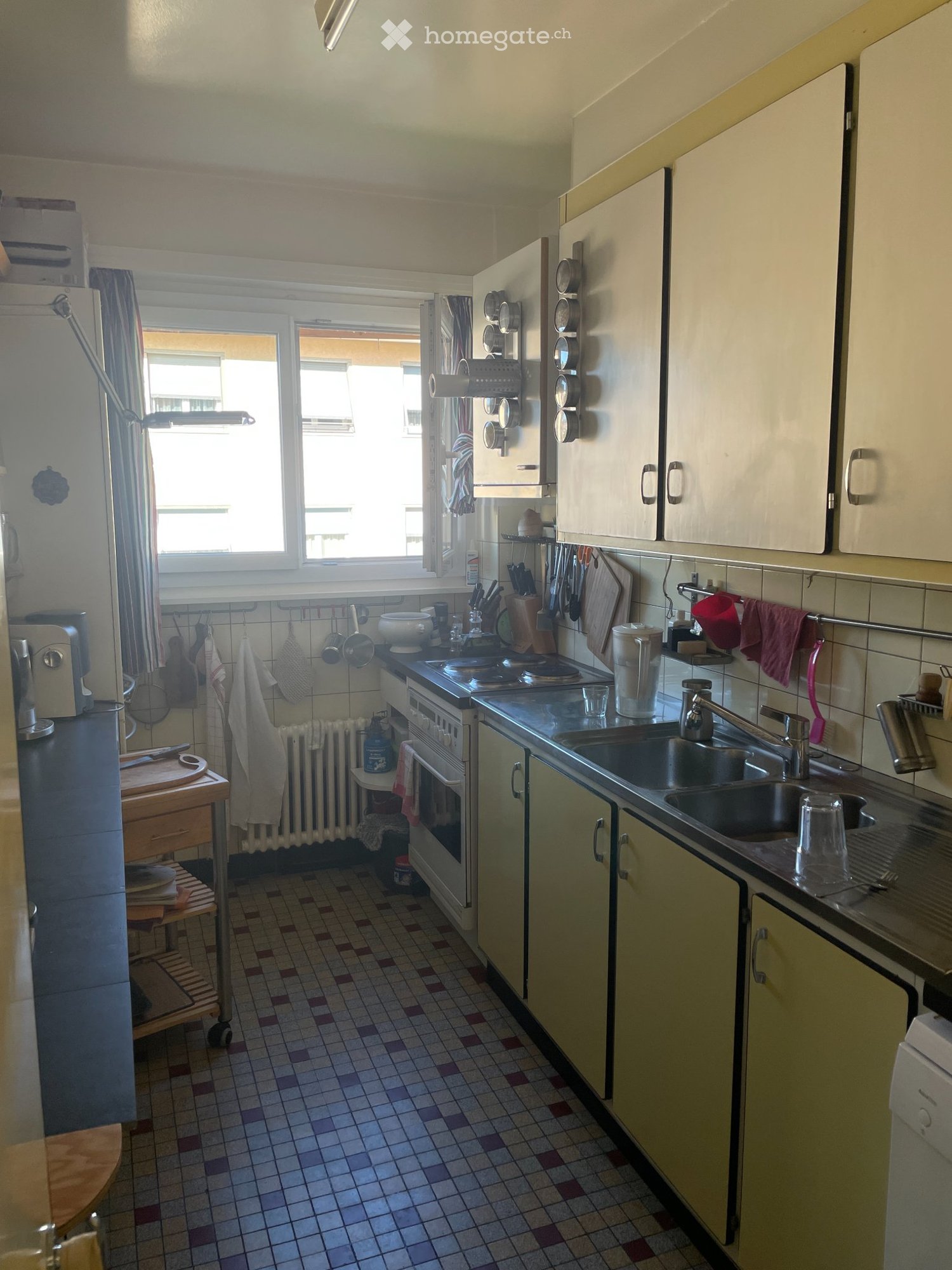 2 room single room, photo 3 sur 5