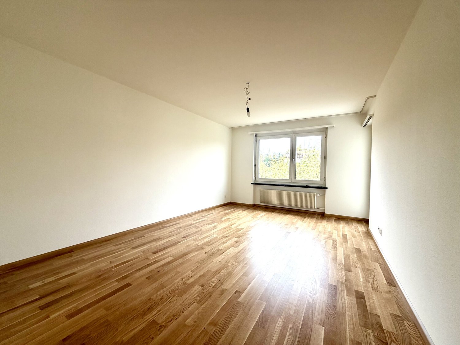 Appartement en attique de 2 ½ pièces, photo 3 sur 7