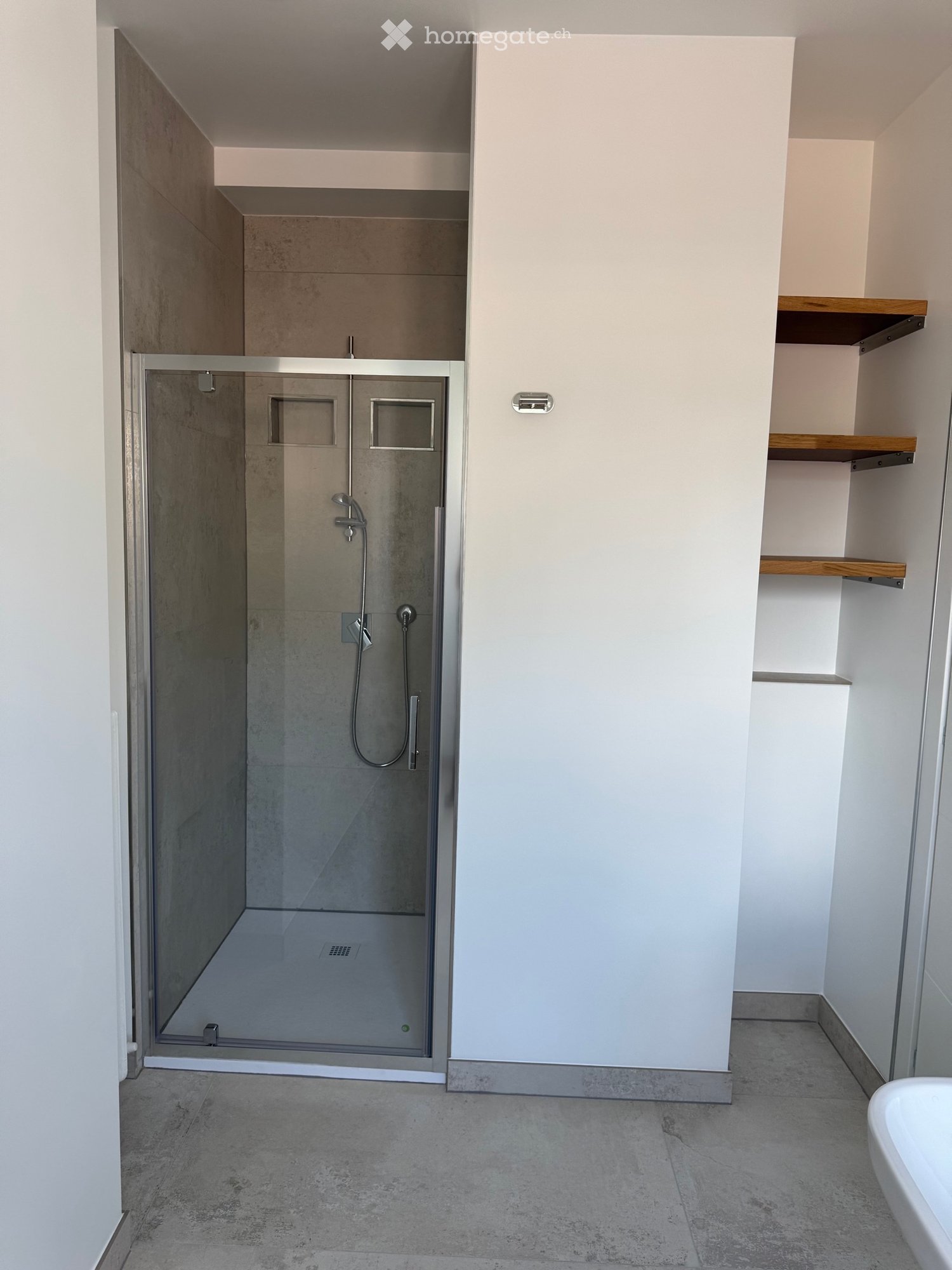Location d'un 2,5 à proximité du parc Ciani à Lugano avec climatisation, entièrement rénové, photo 5 sur 5