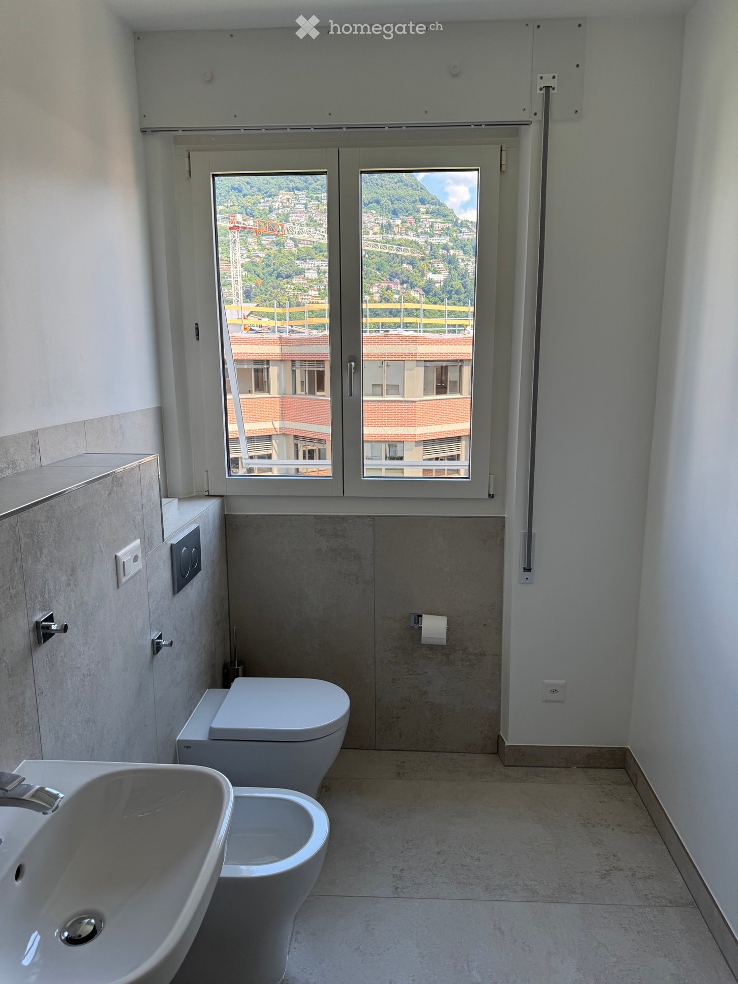 Location d'un 2,5 à proximité du parc Ciani à Lugano avec climatisation, entièrement rénové, photo 4 sur 5