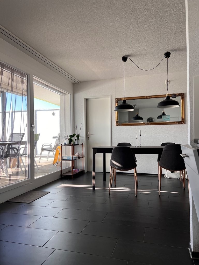 Appartement d'attique de 2 ½ pièces, photo 2 sur 10