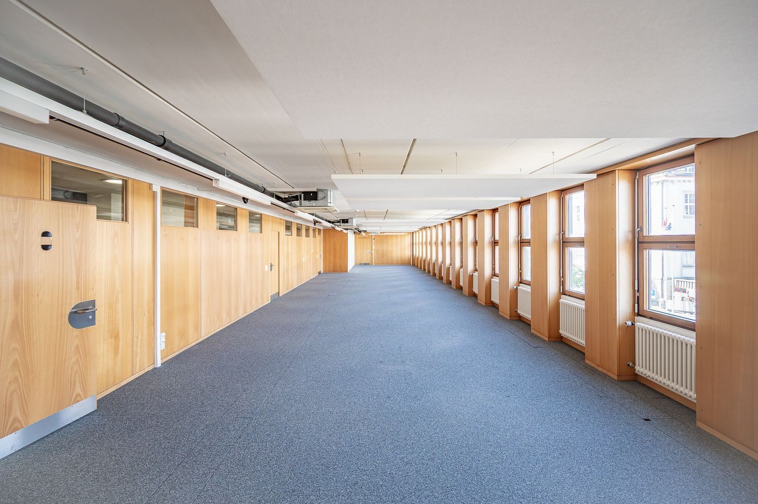 100m² commercial, photo 7 sur 7