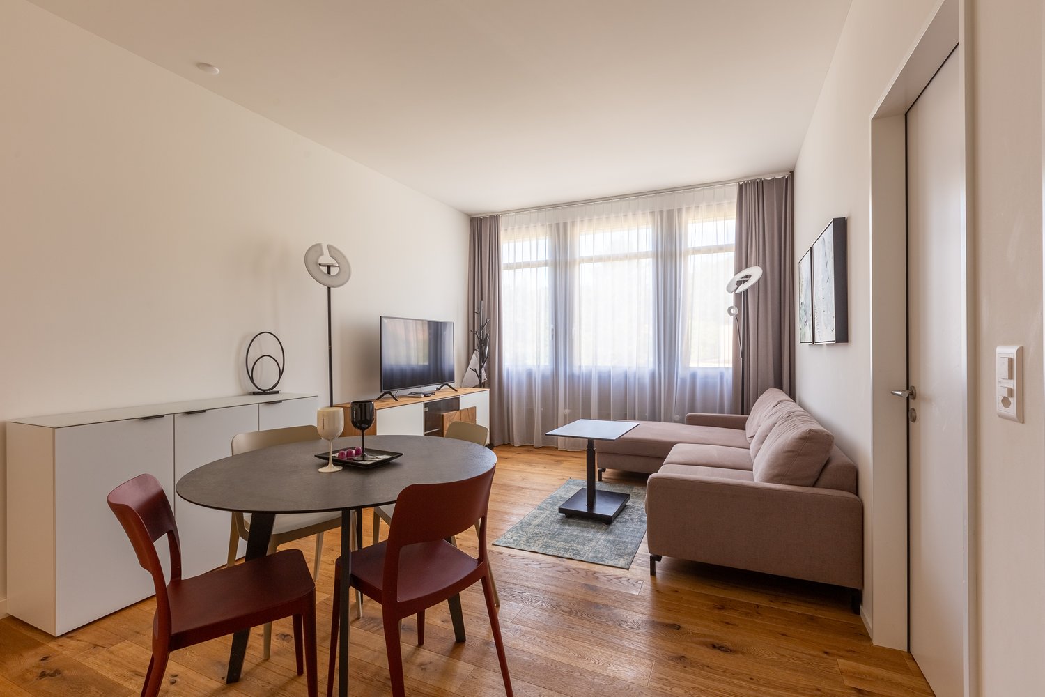 2 ½ pièces appartement meublé, photo 1 sur 10