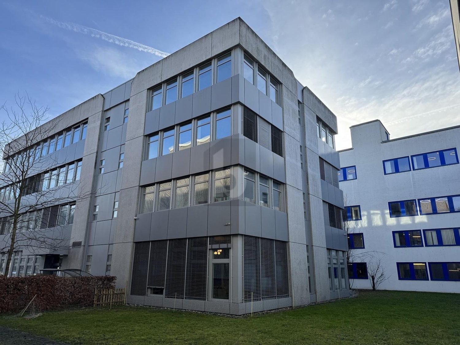 6735m² de stockage
