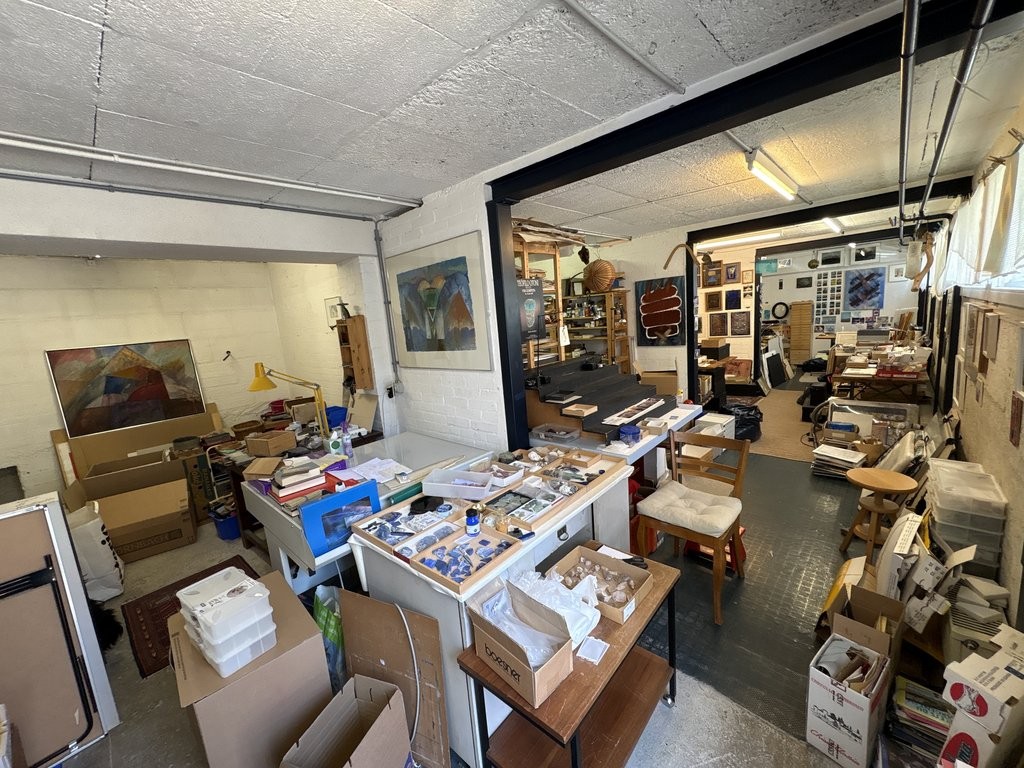 Local de stockage de 95m²