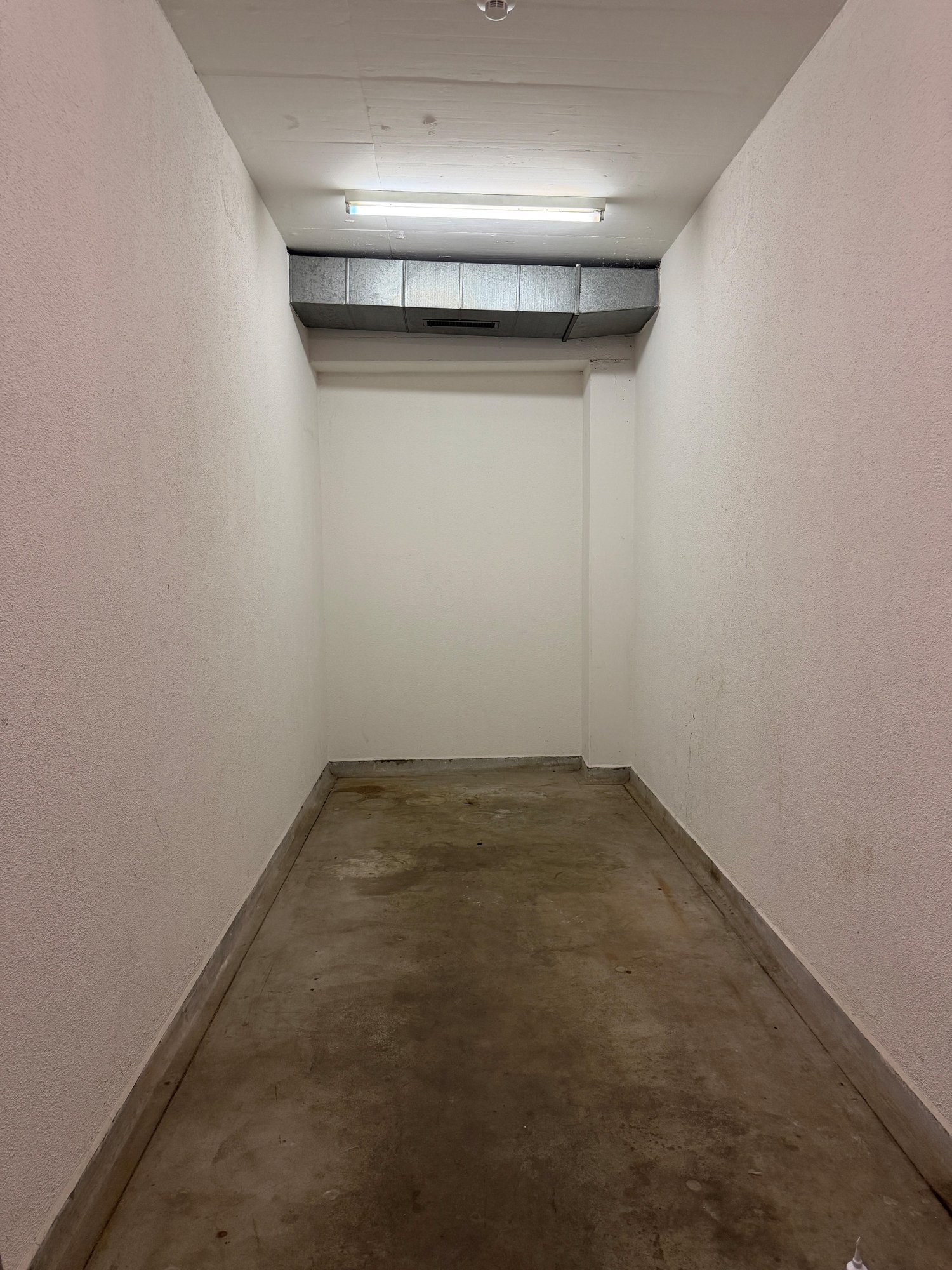 15m² local de stockage