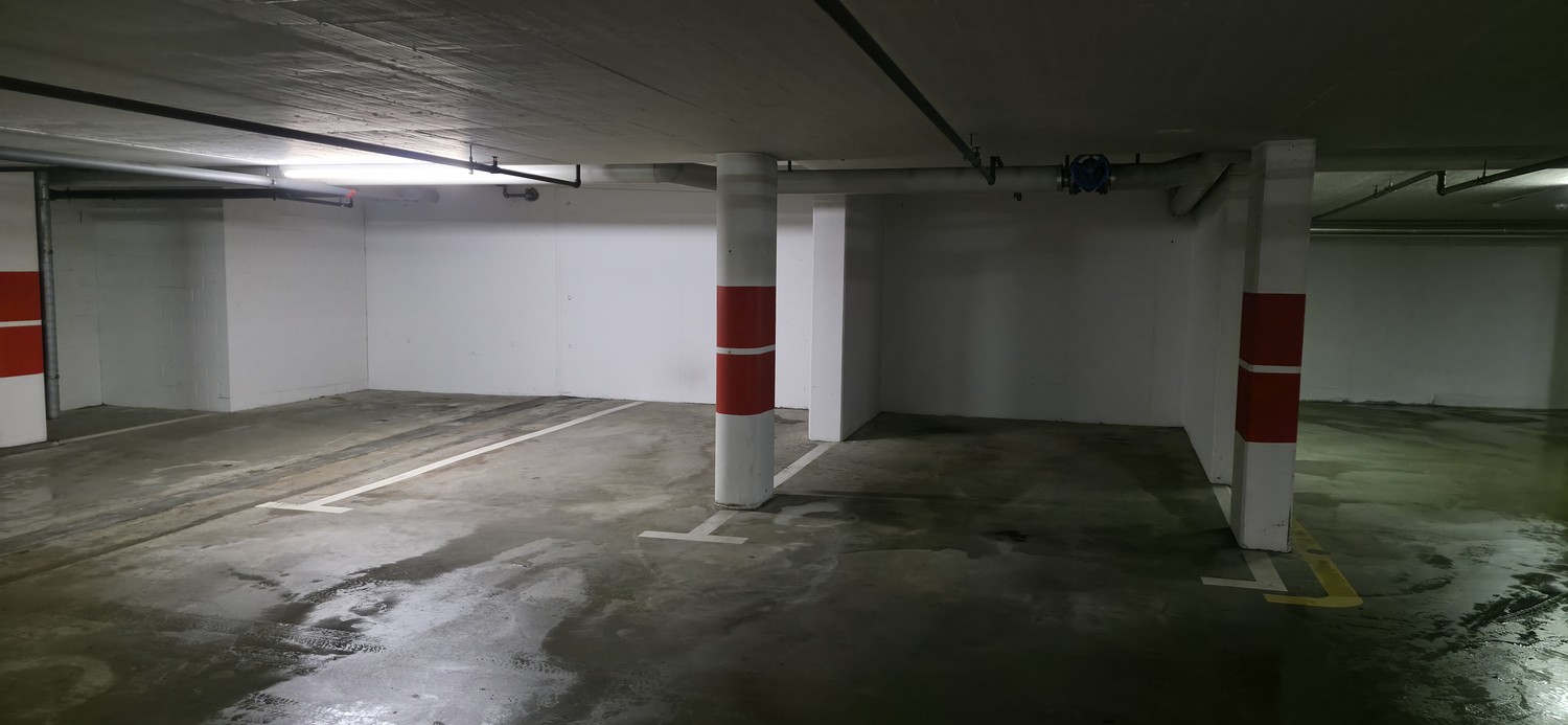 Place de parc souterrain