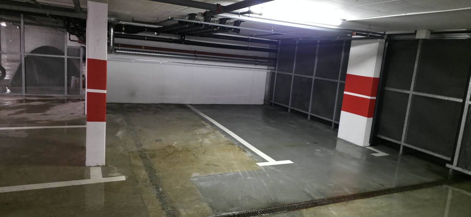 Place de parc souterrain