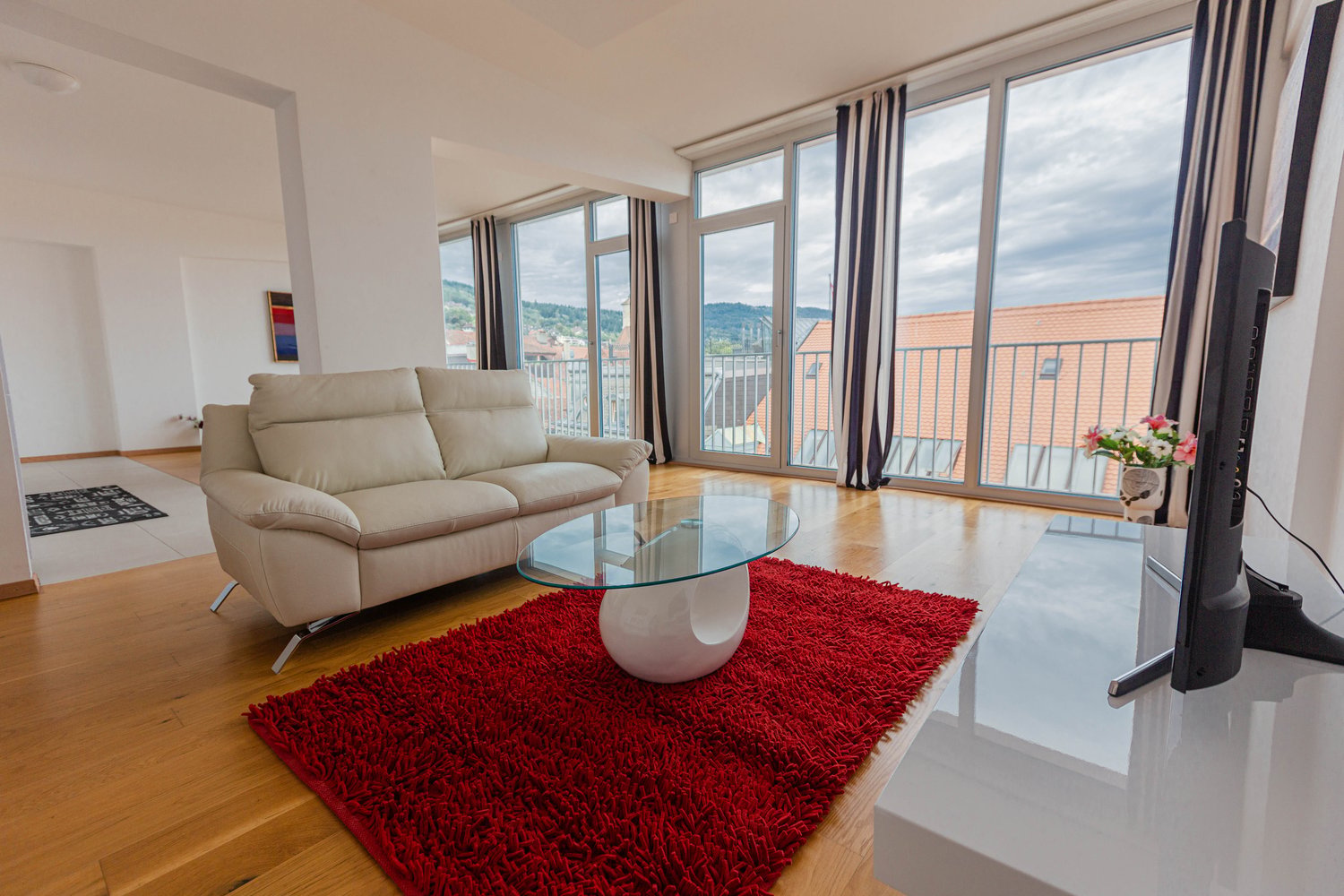 Appartement meublé de 2 ½ pièces, photo 1 sur 10