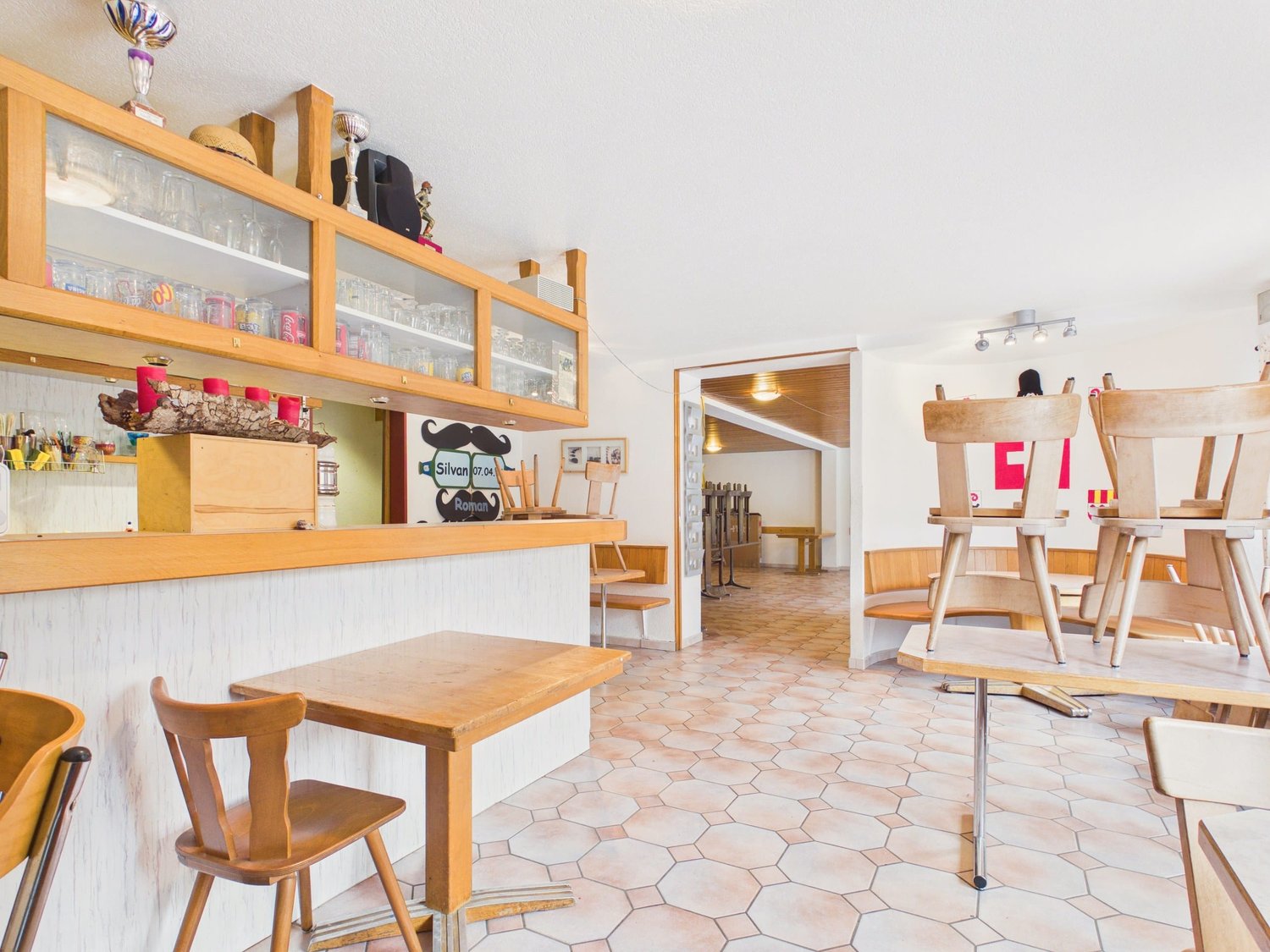 160m² restaurant, photo 2 sur 10