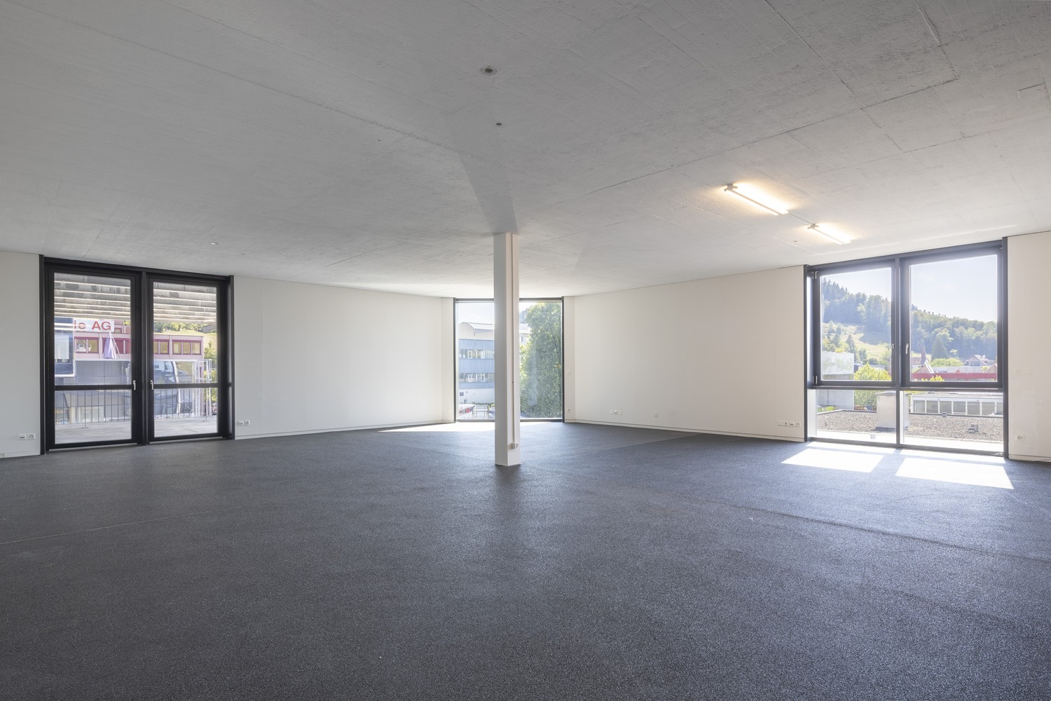 121m² bureau, photo 4 sur 9