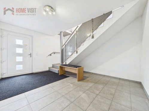 800m² commercial