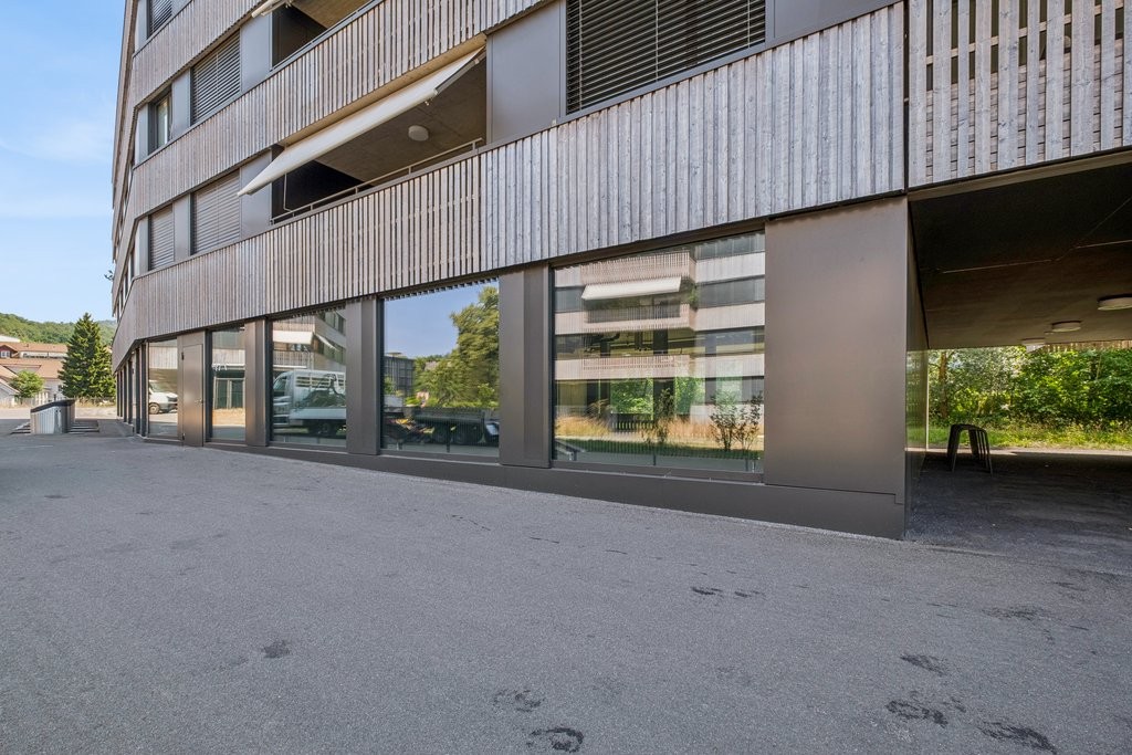 150m² commercial, photo 8 sur 8