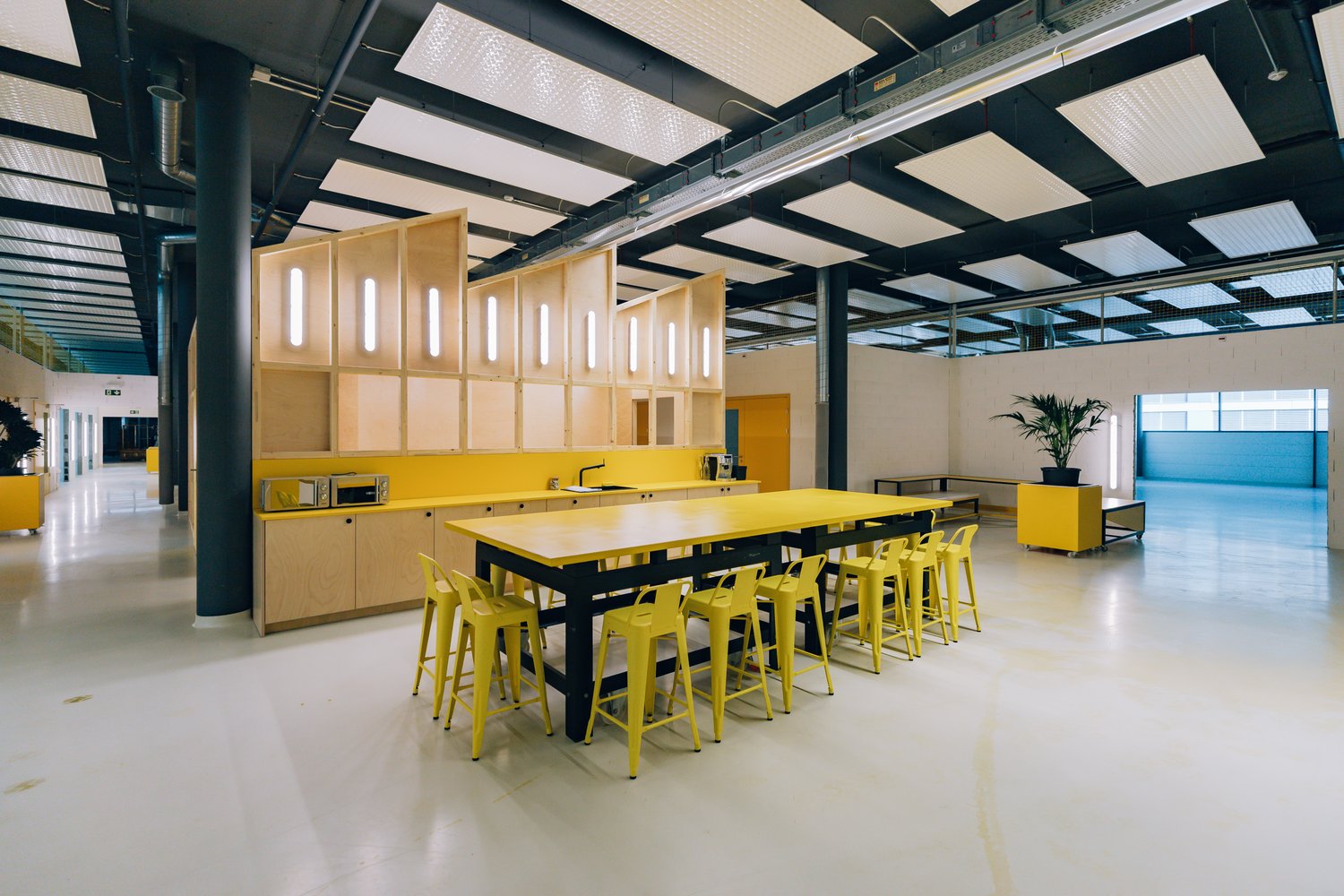 50m² atelier, photo 1 sur 2