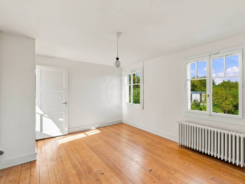 4 rooms single house