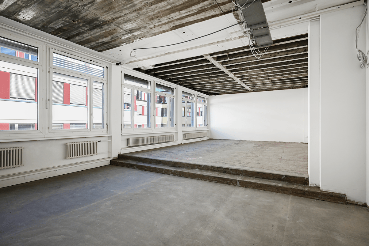 371m² bureau