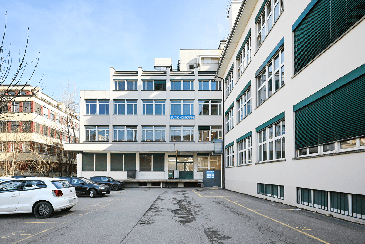 371m² bureau