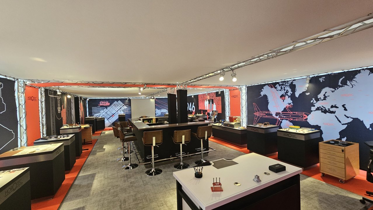 213m² storage room