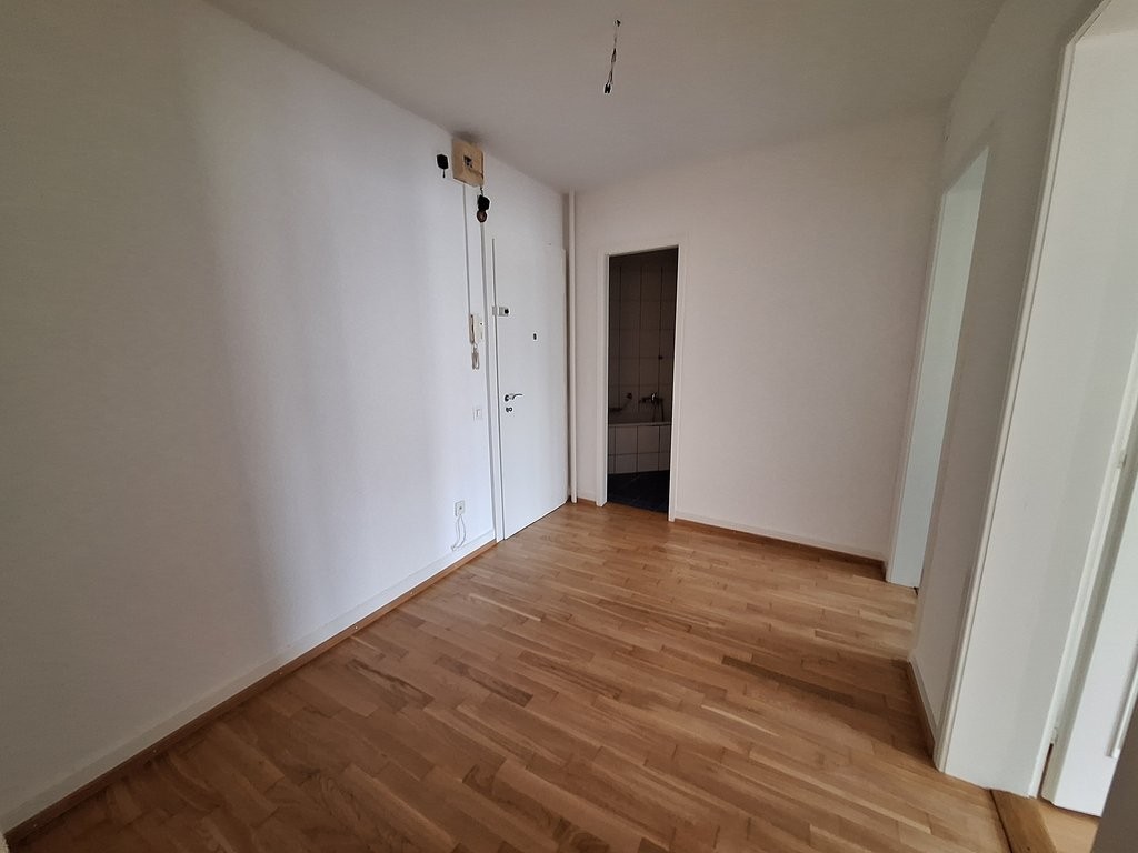 3 rooms apartment, photo 1 sur 8