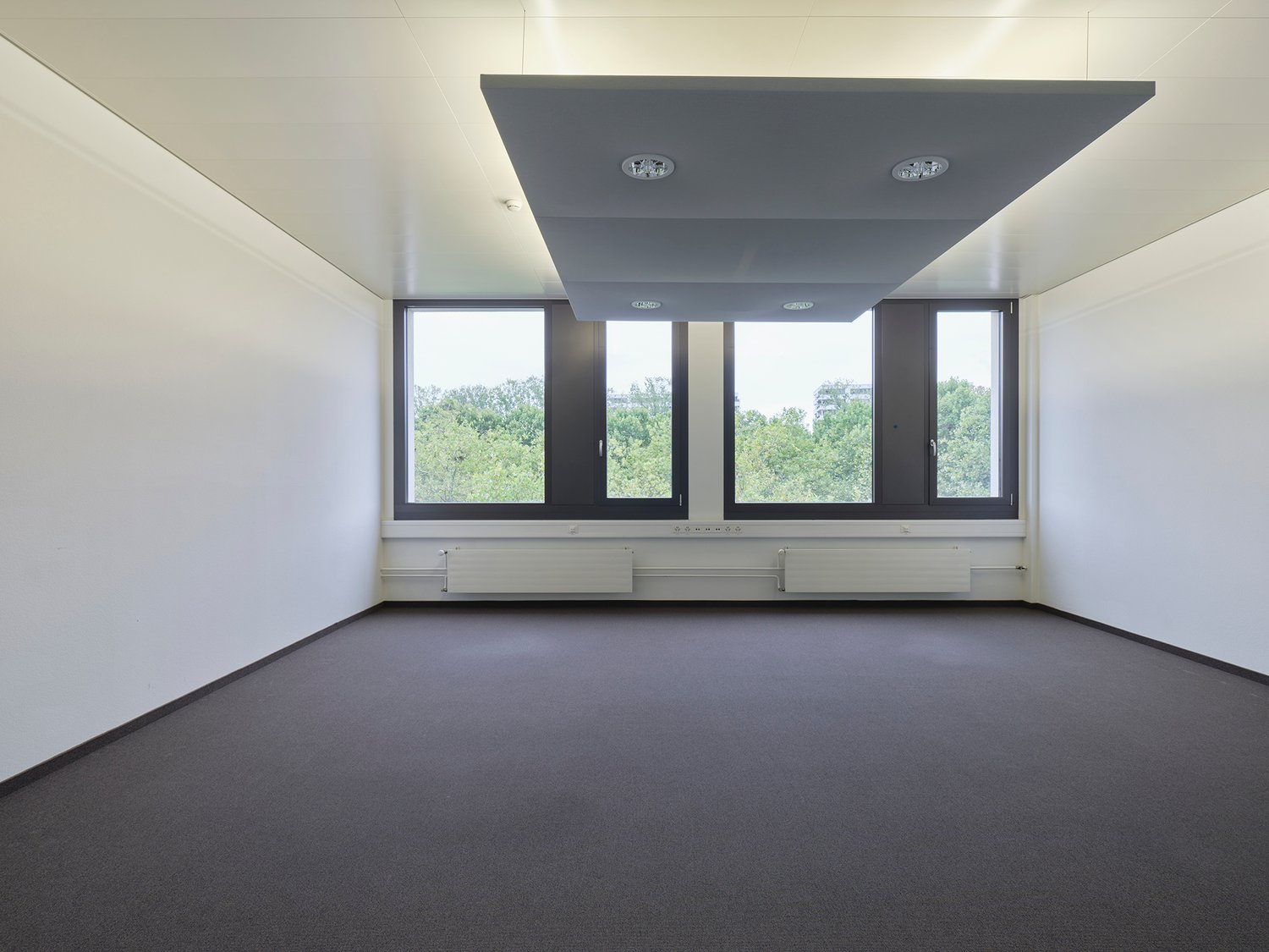 650m² bureau