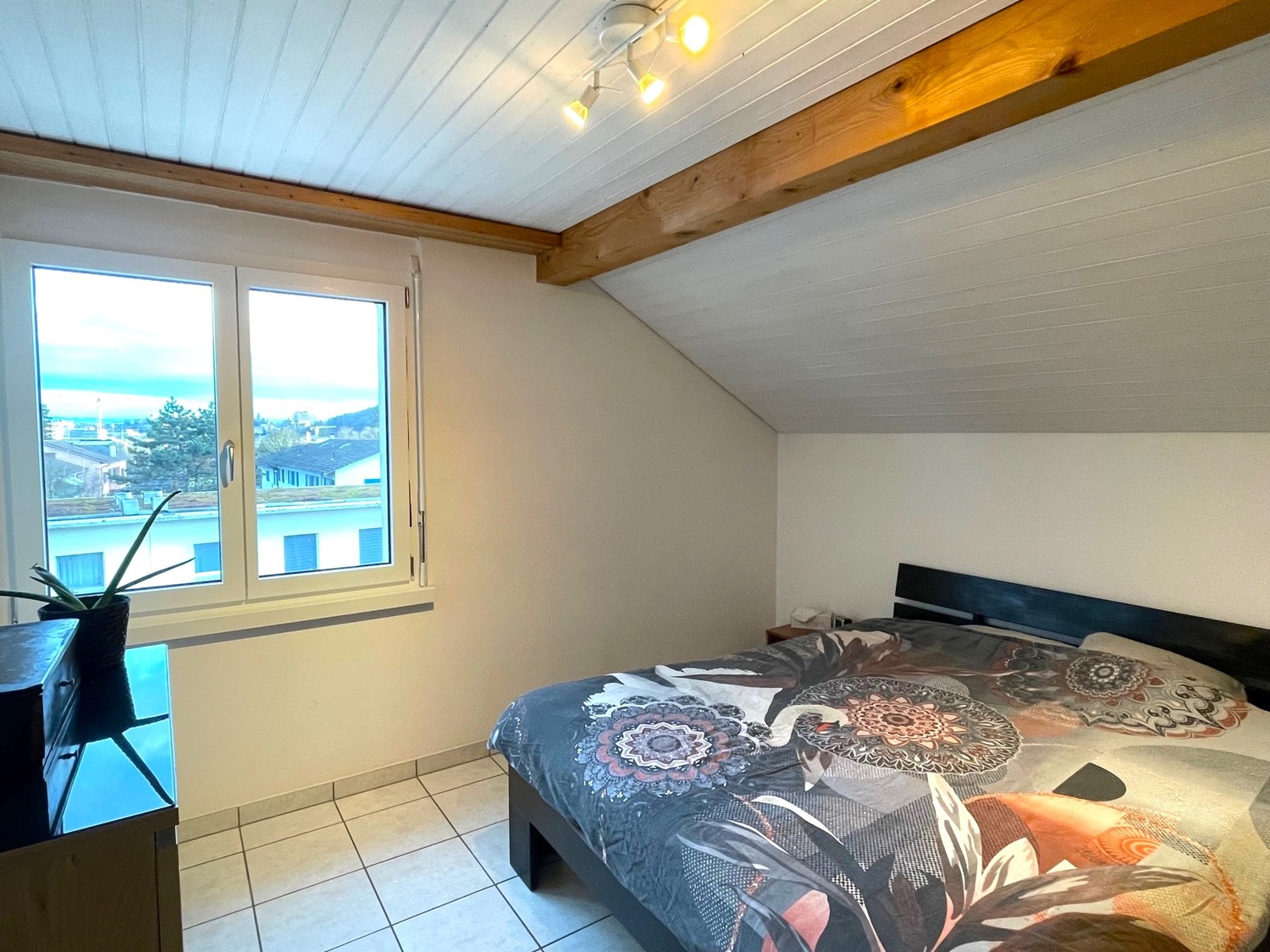 Appartement en attique de 2 ½ pièces