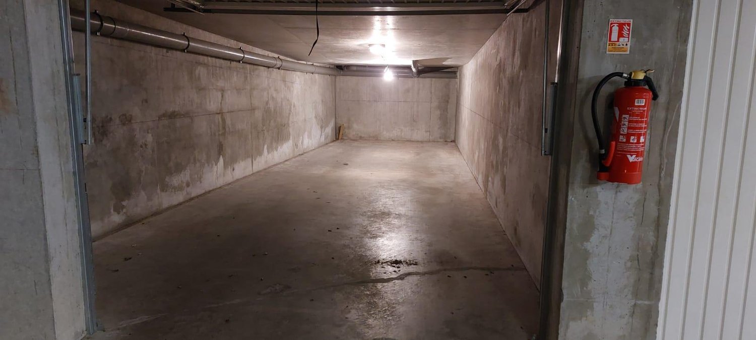 Garage, photo 3 sur 3