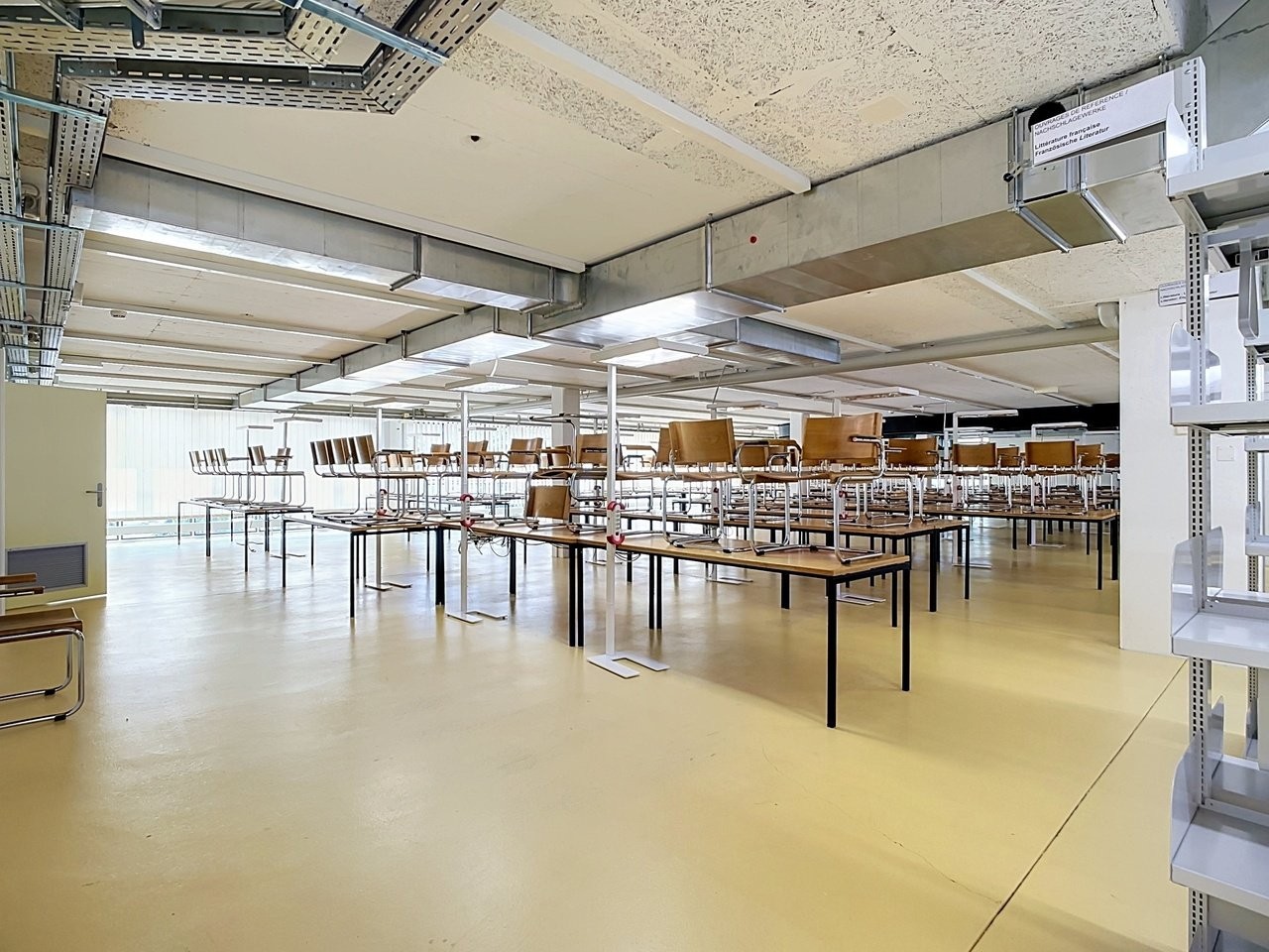 900m² commercial