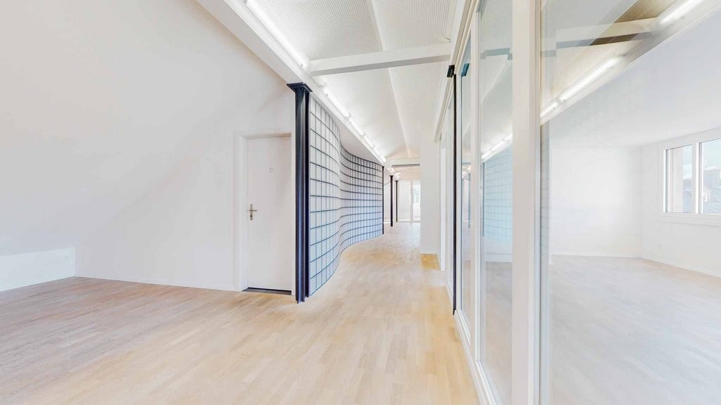 Bureau de 216m²