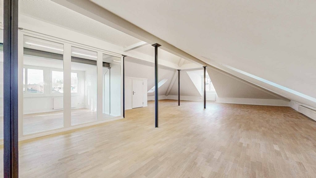 Bureau de 216m²