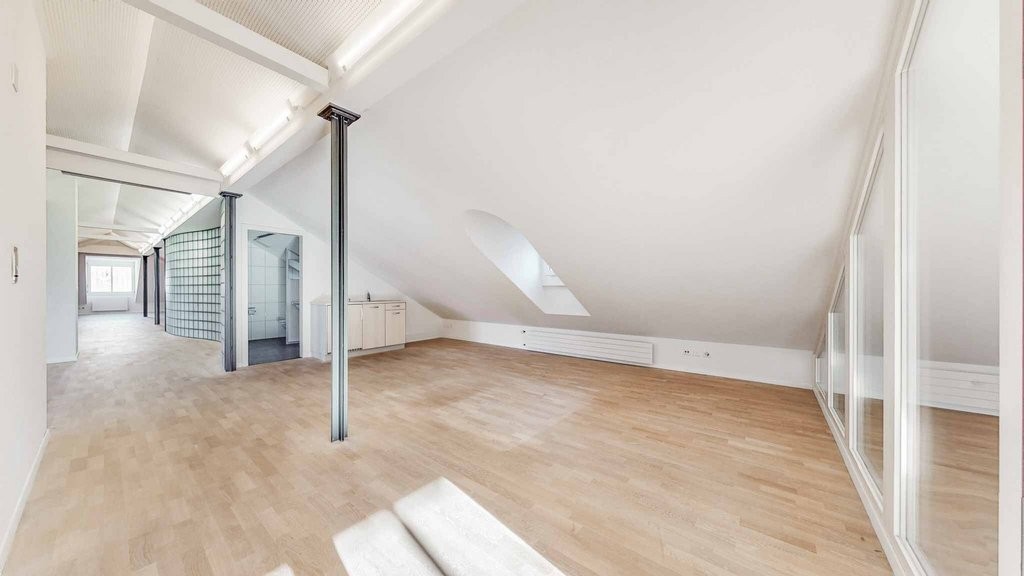 Bureau de 216m²