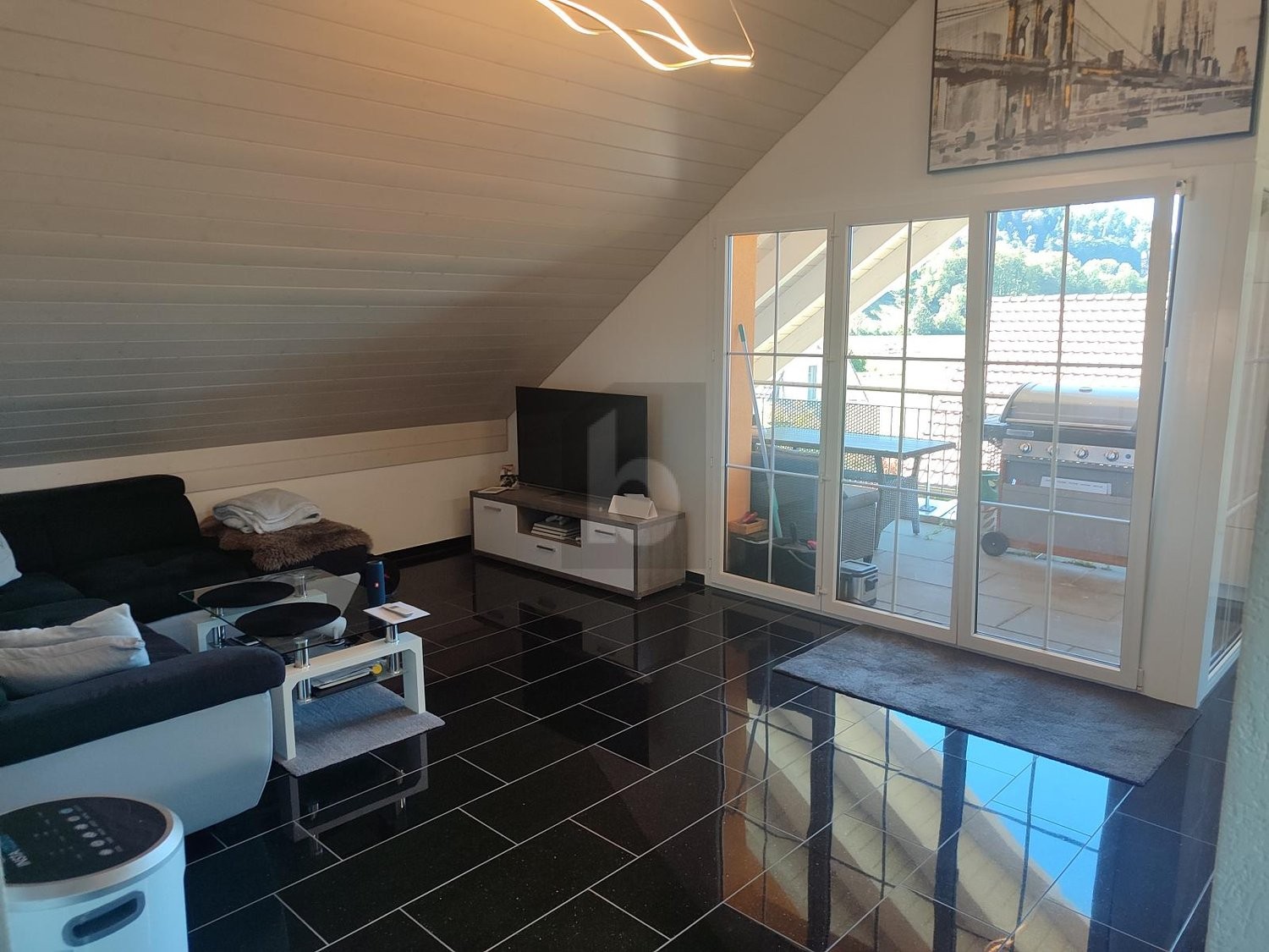 Appartement mansardé de 2 ½ pièces, photo 1 sur 4