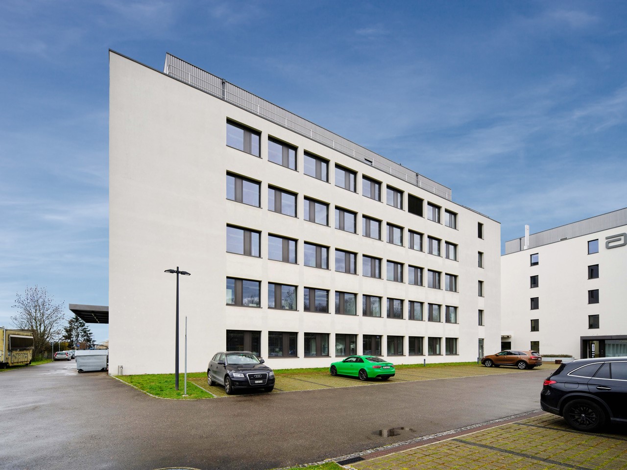 objet industriel de 3500m²