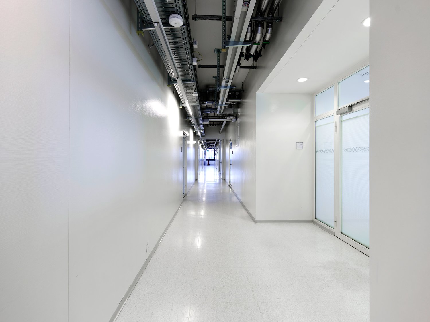 objet industriel de 3500m²
