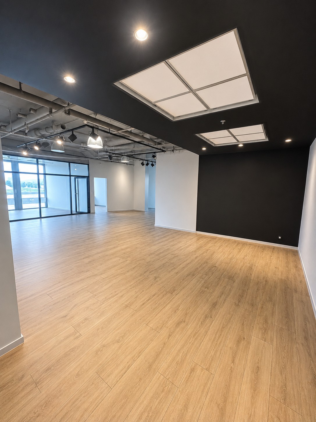 550m² commercial, photo 8 sur 10