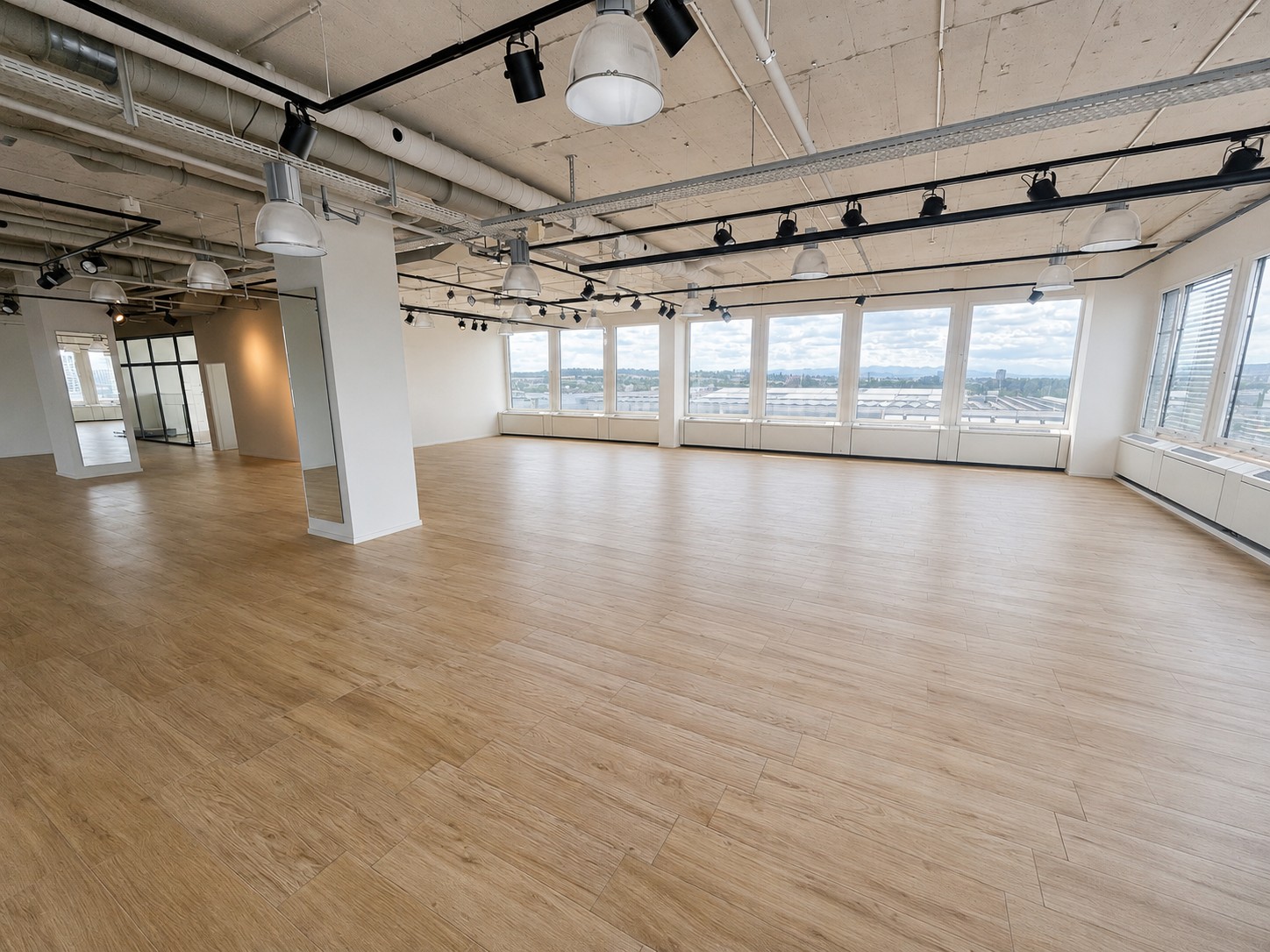 550m² commercial, photo 5 sur 10