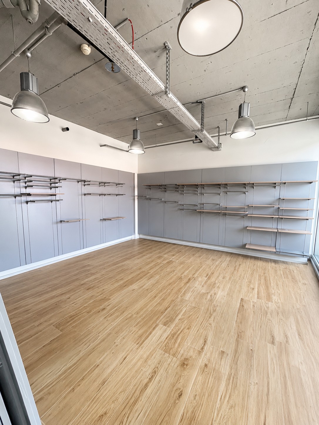 550m² commercial, photo 7 sur 10