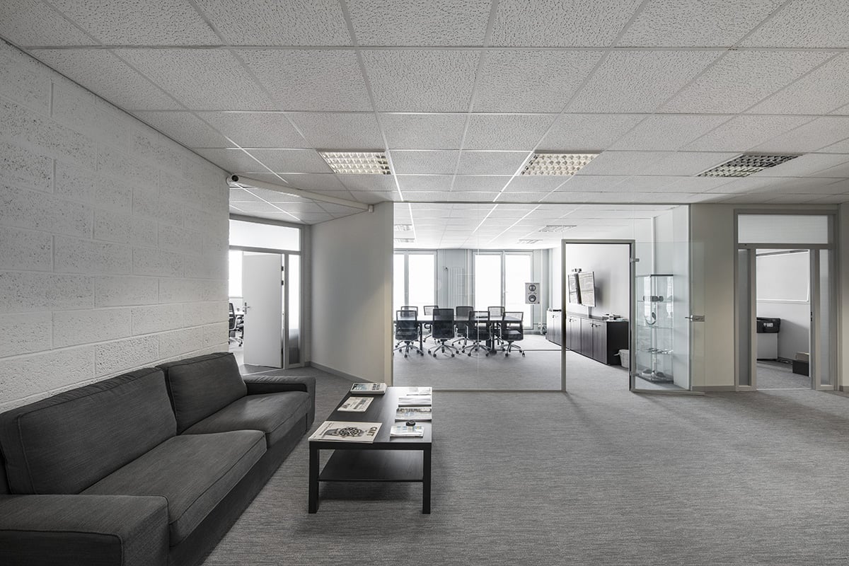 350m² commercial